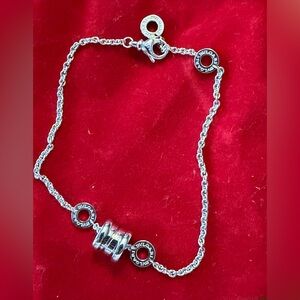 Bvlgari White Gold 14K Iconic B.zero1 Women’s Bracelet Made in Italy. NEW!